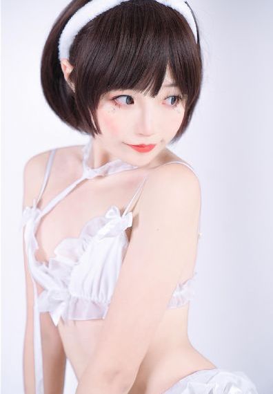 亚洲欧洲AV一区二区久久_不卡在线观看