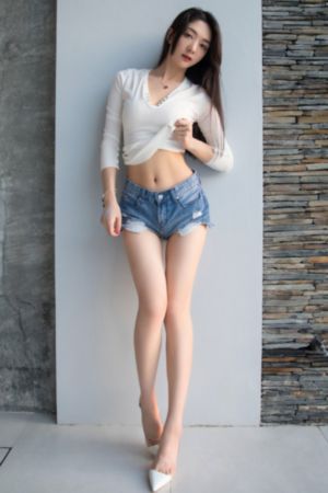 献身官场人妻的呻吟_全集无删减版高清免费观看