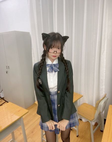 青娱乐在线免费视频播放_免费超清在线观看