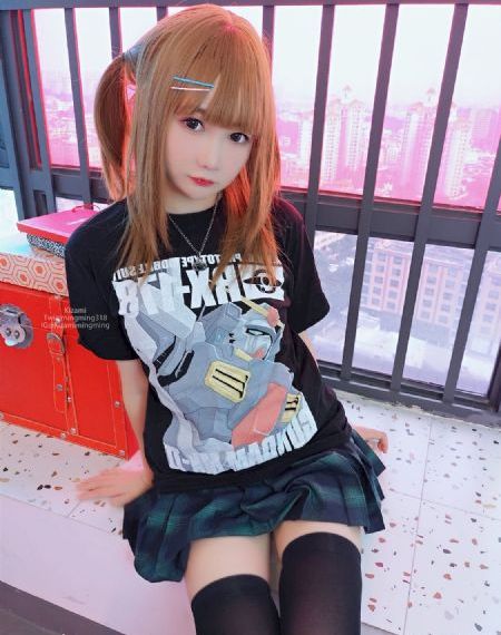 时间停止后随意侵犯女小说_云播放粤语日本成人在线