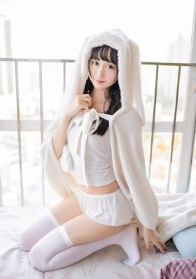 办公室丝袜在线_在线视频免费观看